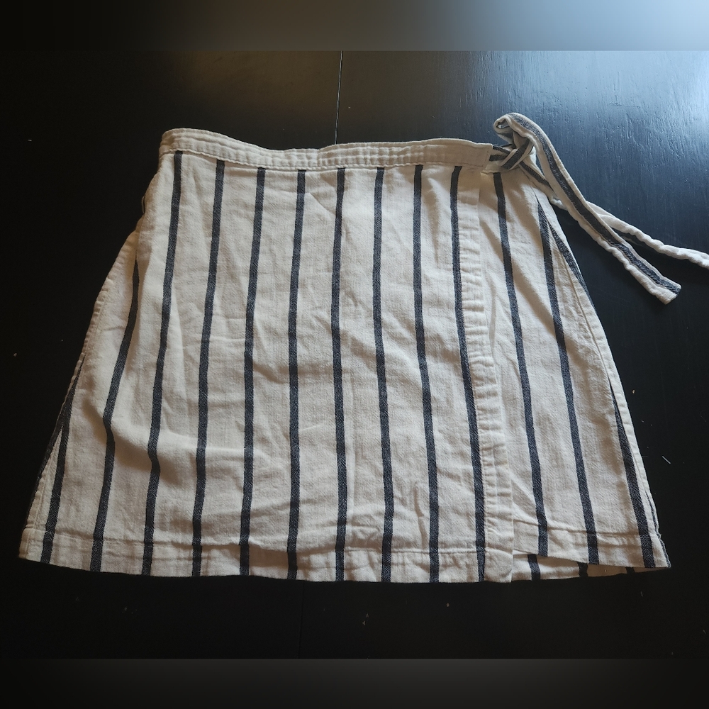 Abercrombie & Fitch Striped Skirt - Black and Cream
